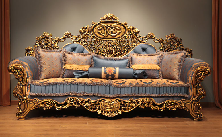 Chicago Style Hand Carved Luxury Sofa Set | Wooden City Crafts