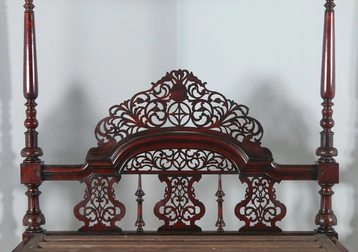 Antique Jaipur Style Carved Poster Bed | Wooden City Crafts