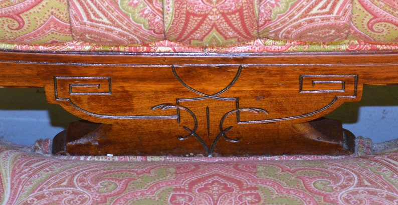 Victorian Antique Designed Carved Sofa | Wooden City Crafts