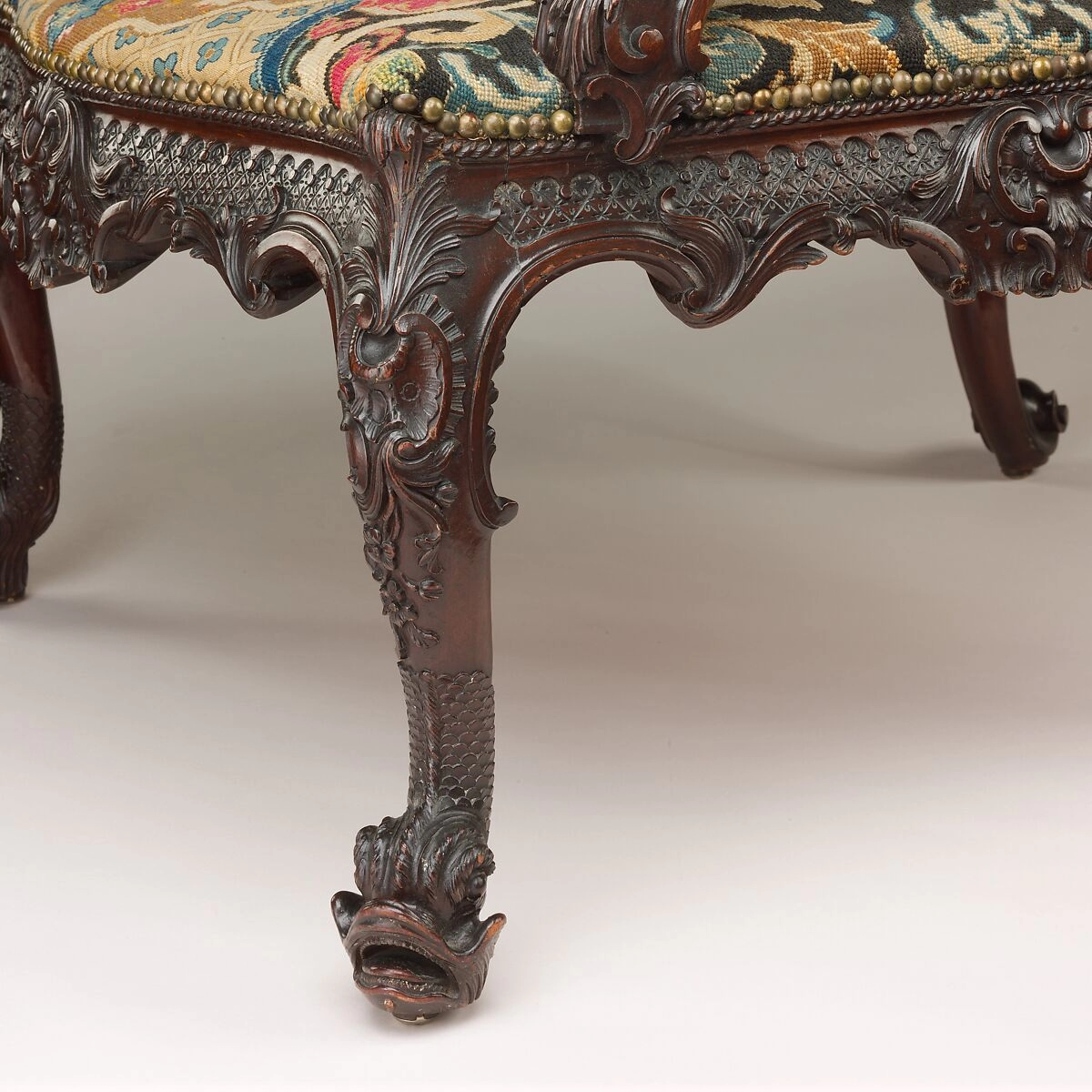 Ancient Style Antique Hand Carving Chair | Wooden City Crafts