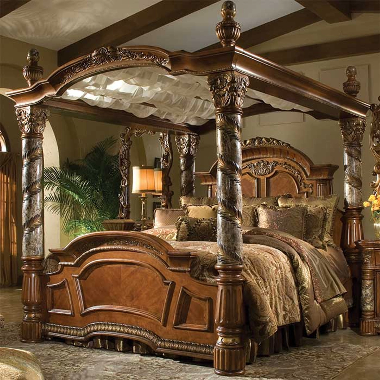 Elizabeth 1865 Carved Poster Bed | Wooden City Crafts