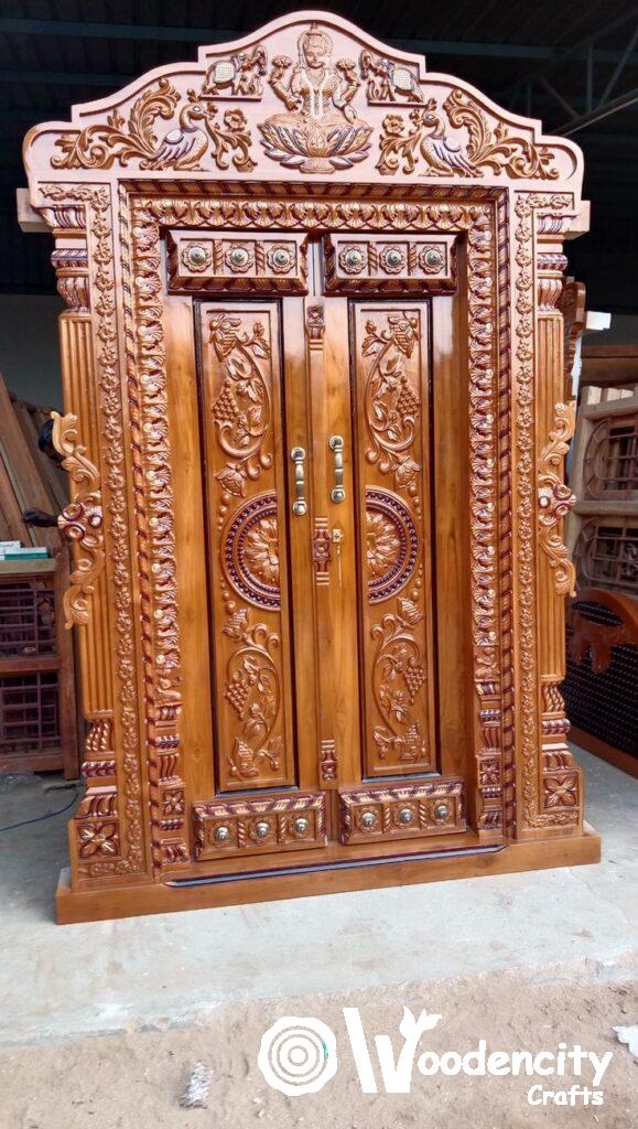 Classic Wooden Saharanpur Carving Door | Wooden City Crafts