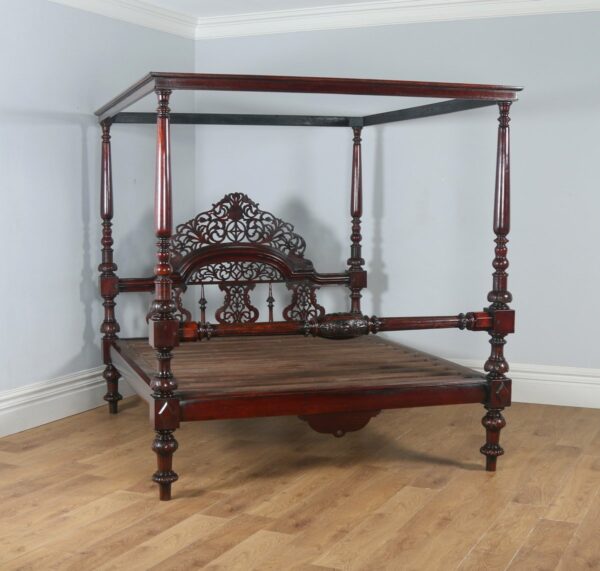 Antique Jaipur Style Carved Poster Bed | Wooden City Crafts