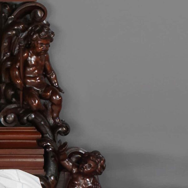 Antique Royal Sketched Carving Bed | Wooden City Crafts