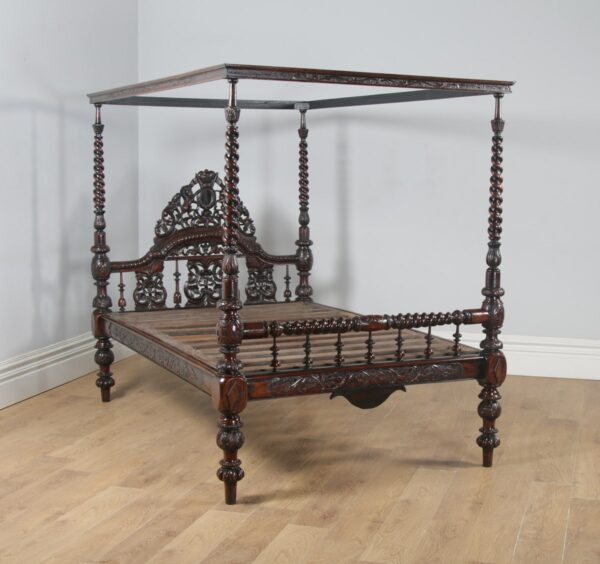 Saharanpur Vintage Carved Poster Bed | Wooden City Crafts