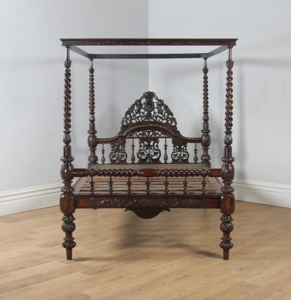 Saharanpur Vintage Carved Poster Bed | Wooden City Crafts