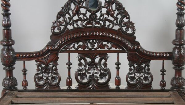 Saharanpur Vintage Carved Poster Bed | Wooden City Crafts