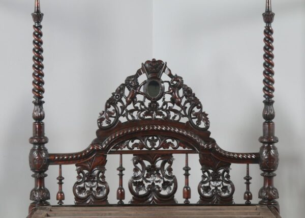 Saharanpur Vintage Carved Poster Bed | Wooden City Crafts